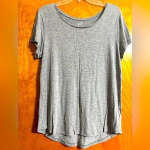 GAP Women's Gray T-Shirt